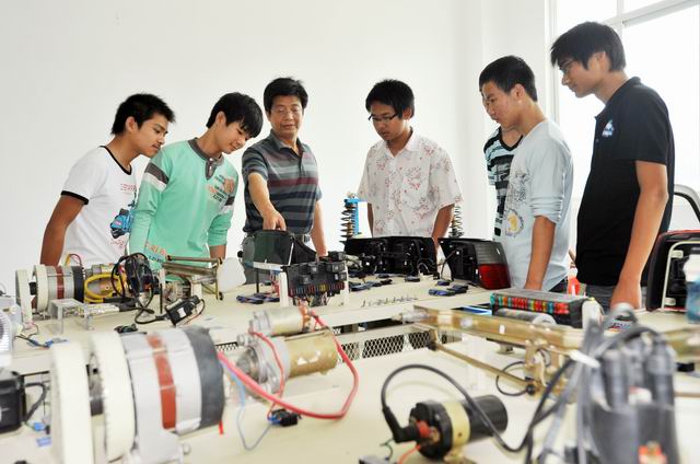 職校教師企業(yè)實(shí)踐有指南了