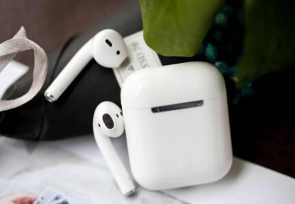 2020中國(guó)無(wú)線耳機(jī)市場(chǎng)出貨量達(dá)9610萬(wàn)臺(tái)，手機(jī)廠商占比近四成