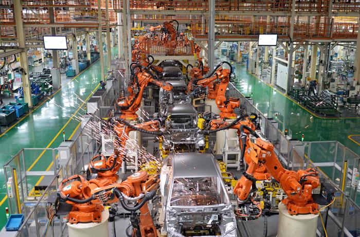 新質(zhì)生產(chǎn)力支撐強(qiáng)勁 工業(yè)生產(chǎn)加快增長(zhǎng)