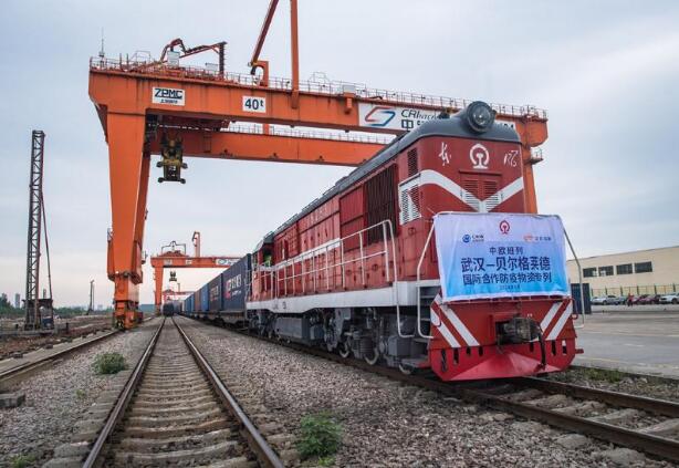 飛馳吧，滿載希望的中歐班列
