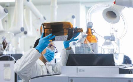 從“首秀”到“零時差”再到“本土化” 開放中國成全球醫(yī)藥創(chuàng)新策源地