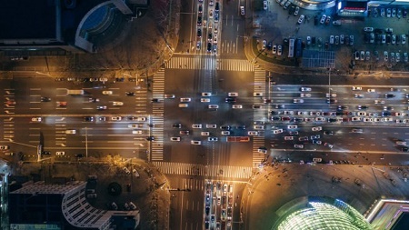 以高質(zhì)量項(xiàng)目推動高質(zhì)量發(fā)展上半年河南交通基礎(chǔ)設(shè)施投資825.2億元