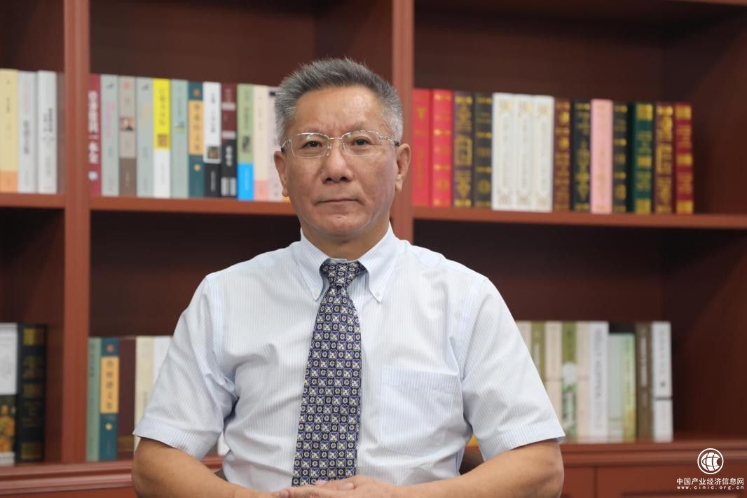 謝志華：新技術(shù)發(fā)展背景下的財(cái)經(jīng)教育創(chuàng)新發(fā)展