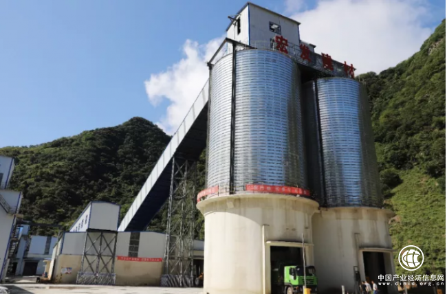 河南發(fā)恩德公司：綠色發(fā)展產(chǎn)業(yè)興 廢渣廢石變成寶