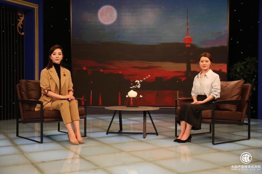 著名主持人李思思對話LILY NAILS,美甲行業(yè)要怎么做？