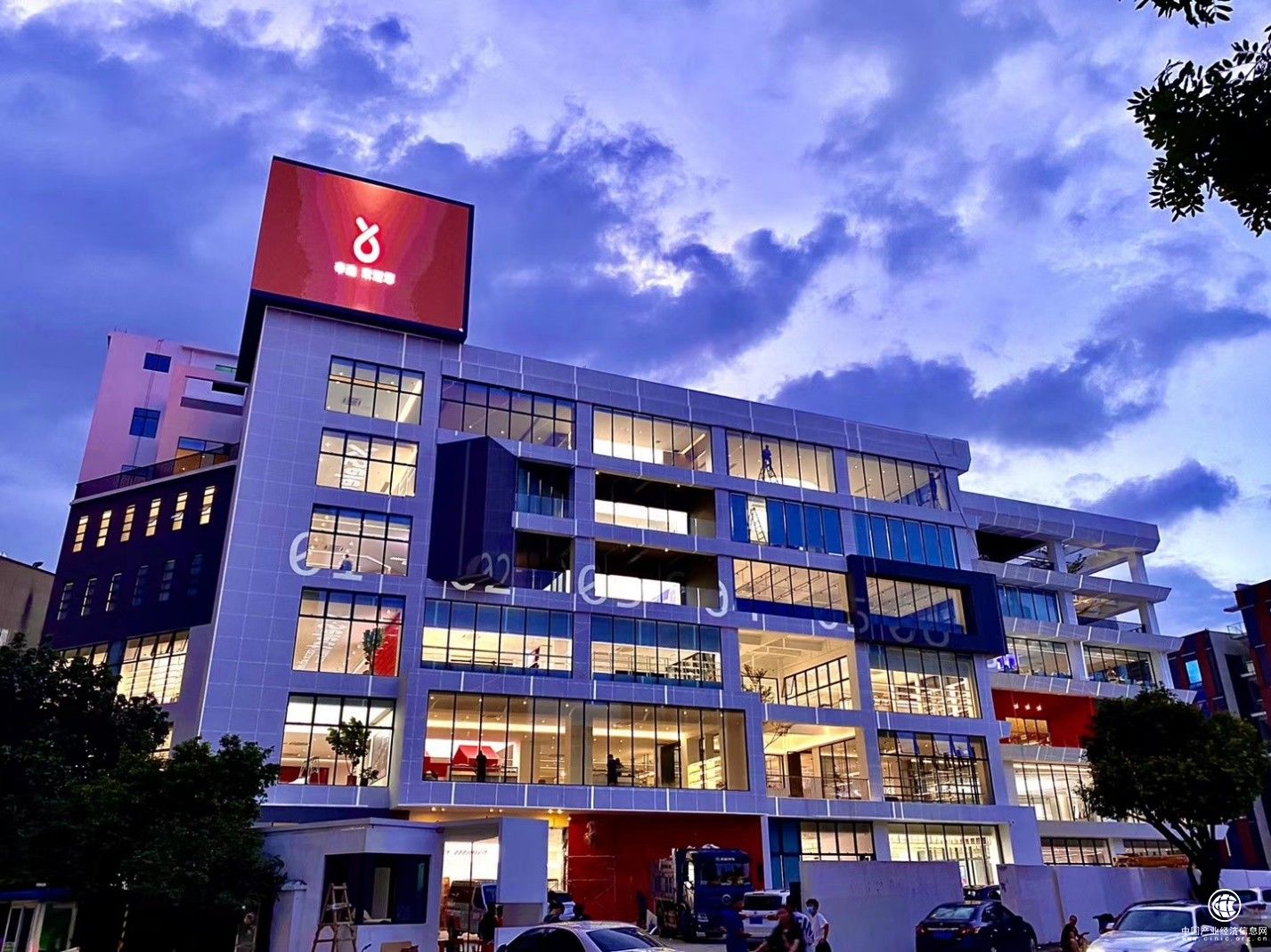 從辛巴的直播間看直播帶貨的品類變化趨勢