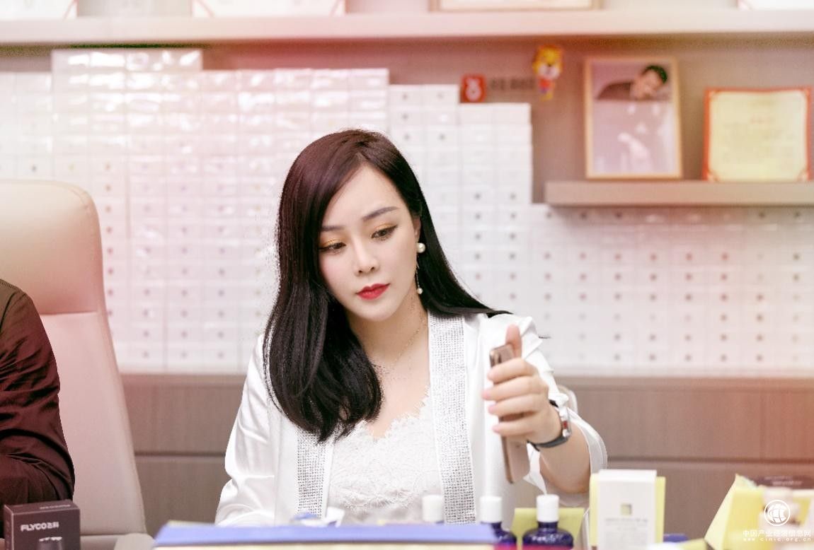 雪大初瑞雪現(xiàn)身說法，“躺平”要不得，奮斗是正途