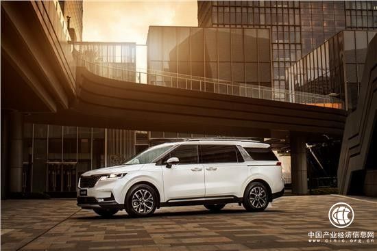 第四代起亞嘉華登錄中國(guó)市場(chǎng)，撼動(dòng)GL8地位成為行業(yè)黑馬