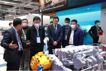 “開箱”進(jìn)博會(huì)，徐工裝滿“購(gòu)物車”