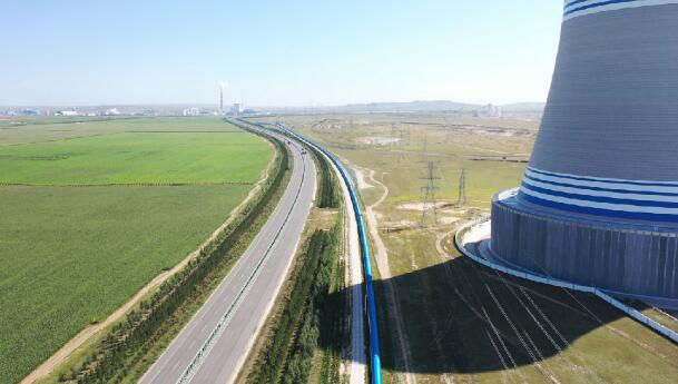 “見不到煤、看不到灰” 國內(nèi)首條長距離曲線帶式輸送機投產(chǎn)運行