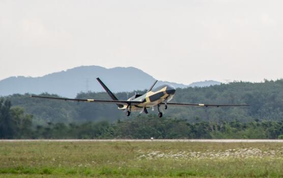 我國(guó)開展無人機(jī)氣象觀測(cè)試驗(yàn)