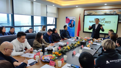 著名經(jīng)濟(jì)學(xué)家陳湛勻教授：資本向善，與有情懷的人同行