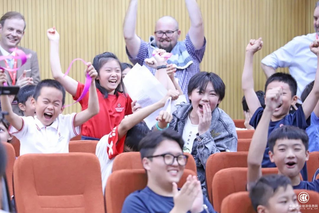  2022年成都中考招生新政策——狄邦肯思學(xué)校將認(rèn)真貫徹落實