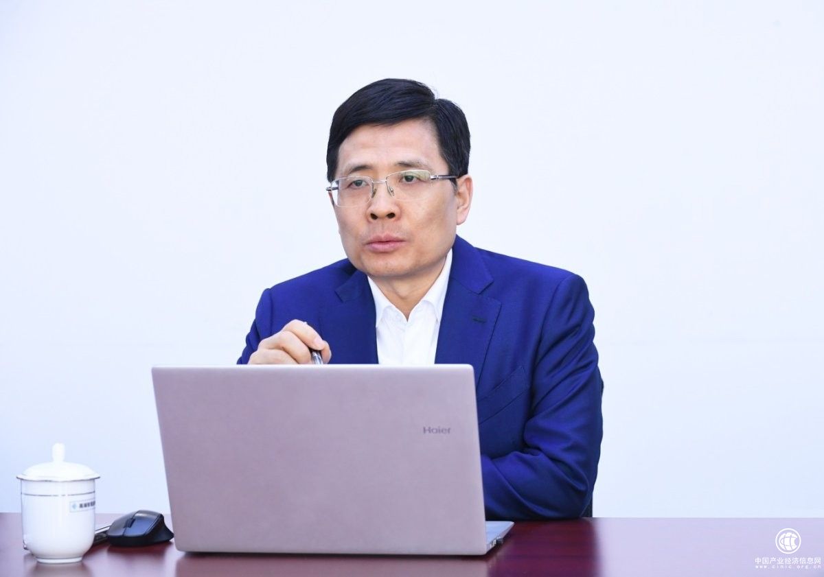  全國人大代表周云杰為何連續(xù)六年建言工業(yè)互聯(lián)網(wǎng)？