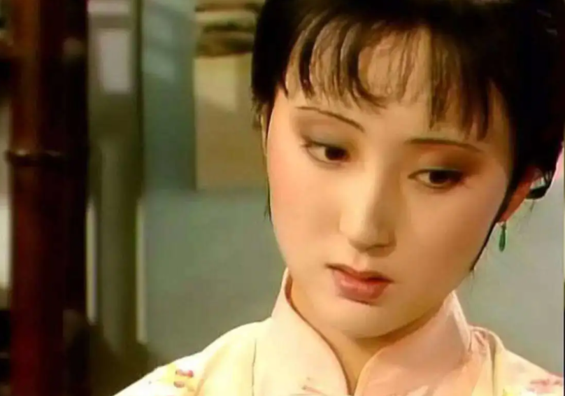 林黛玉“發(fā)瘋”？警惕過度娛樂化傾向