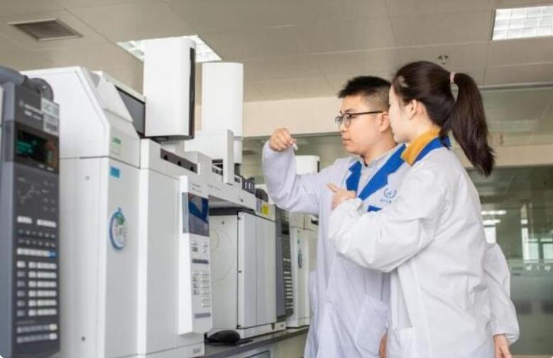 企業(yè)文化是揚(yáng)子江藥業(yè)集團(tuán)長(zhǎng)期核心競(jìng)爭(zhēng)力的來源