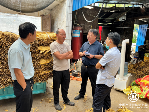 河南郟縣：瞄準監(jiān)督關口全力護航煙葉收購工作