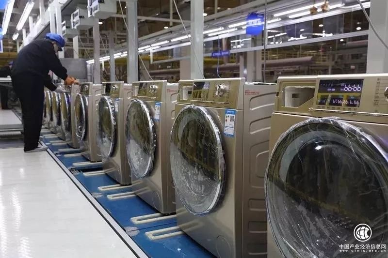 “數(shù)字領(lǐng)航”，中國制造轉(zhuǎn)型的新“燈塔”