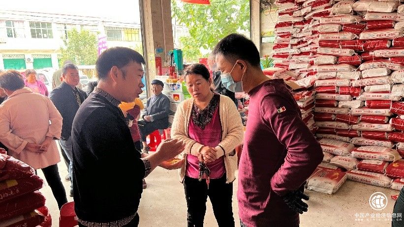 又逢秋種農(nóng)資旺季，他們?yōu)槭裁催x擇匯通達(dá)“匯種沺”？