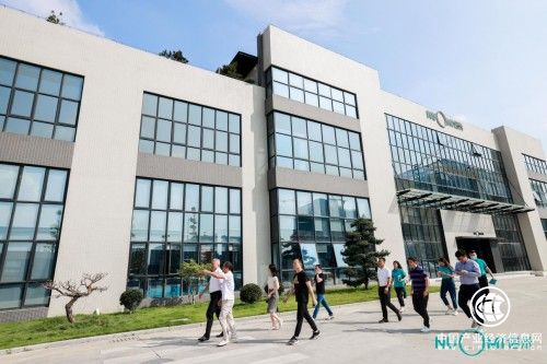 金牌廚柜總裁團(tuán)到訪諾米，一同鑒證高端全屋五金生態(tài)鏈