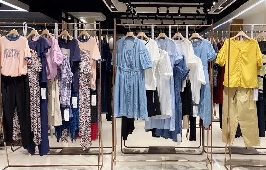 從被忽視到成為風(fēng)口 大碼女裝市場迎來春天