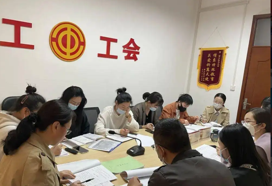 全國(guó)總工會(huì)：最大限度吸引新就業(yè)形態(tài)勞動(dòng)者加入工會(huì)