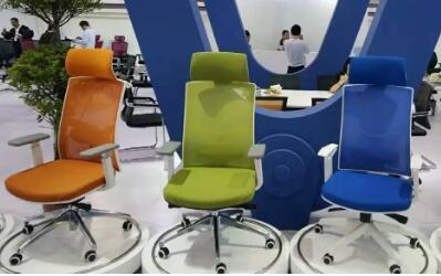 “中國椅業(yè)之鄉(xiāng)”用設計轉(zhuǎn)型