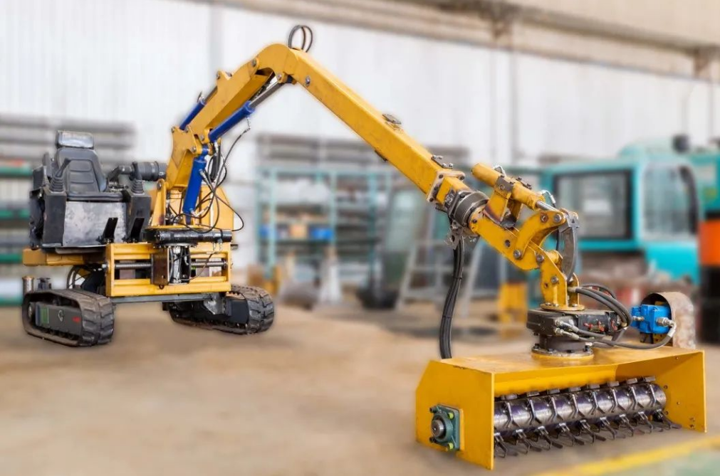 河鋼集團(tuán)割草機(jī)成功替代同類(lèi)型進(jìn)口產(chǎn)品