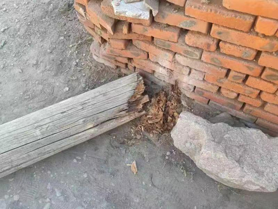 富?？h：安全無(wú)小事 社區(qū)與電業(yè)部門(mén)攜手快速消除安全隱患