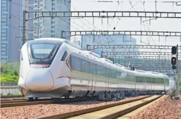 鄭州至香港高鐵恢復(fù)開行 每日2對(duì)，運(yùn)行最短時(shí)長(zhǎng)6小時(shí)10分鐘