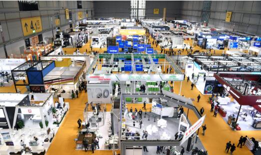 進(jìn)一步增強(qiáng)國(guó)內(nèi)外大循環(huán)的動(dòng)力和活力——密集展會(huì)，見證中國(guó)經(jīng)濟(jì)發(fā)展強(qiáng)勁勢(shì)能