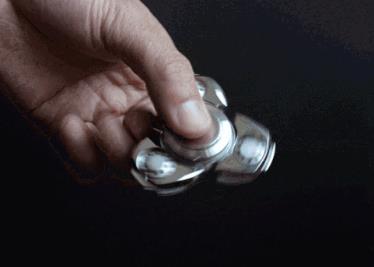 “解壓神器”成潮流文化 為何會(huì)受青睞？