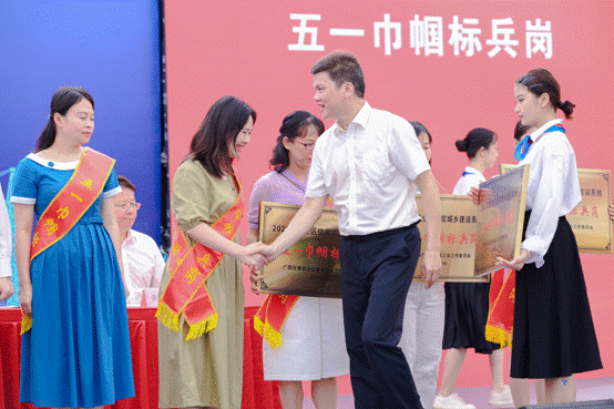 廣西住建系統(tǒng)勞動和技能競賽總結(jié)表彰大會召開 一建集團(tuán)再獲殊榮