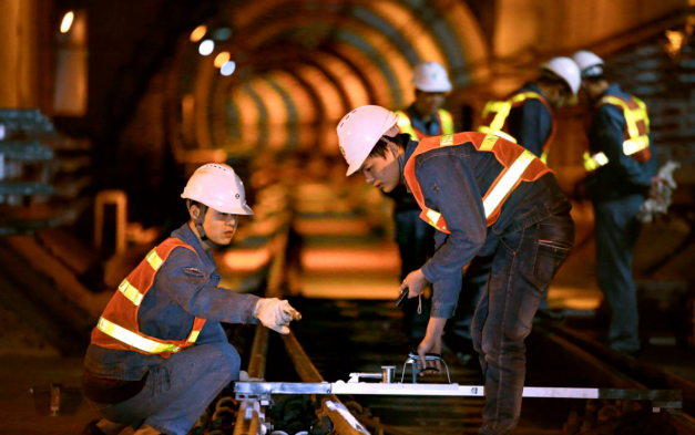 深圳市國(guó)資委發(fā)布《深圳市屬國(guó)資國(guó)企2022社會(huì)責(zé)任報(bào)告》