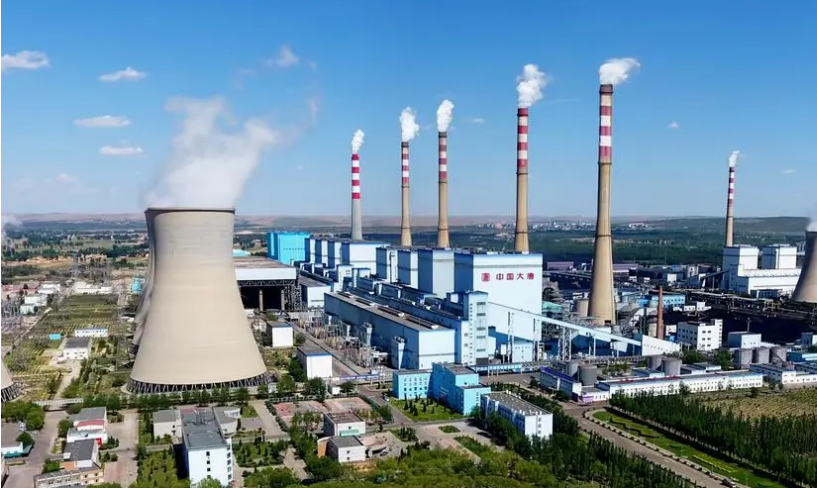 走進(jìn)礦山、油田、電廠 看能源國(guó)企“新面貌”