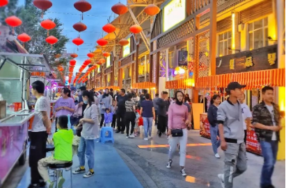 上半年旅游休閑街區(qū)客流監(jiān)測(cè)報(bào)告：休閑街區(qū)本地游客占比達(dá)70.4%