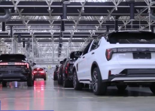 透過數(shù)據(jù)看發(fā)展 汽車產(chǎn)業(yè)一路馳行、欣欣向榮