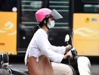 電動自行車頭盔投訴多 消費(fèi)者購買要認(rèn)準(zhǔn)新執(zhí)行標(biāo)準(zhǔn)