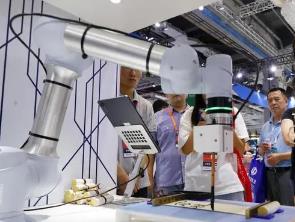 探訪機器人產(chǎn)業(yè)的多元化、智能化、生態(tài)化