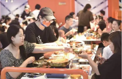 新場景新業(yè)態(tài)新模式不斷涌現(xiàn)——消費(fèi)需求旺 市場活力足