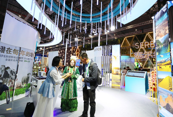 推進(jìn)高水平開(kāi)放 挖掘新賽道潛力——從進(jìn)博會(huì)看全球共享中國(guó)發(fā)展新機(jī)遇