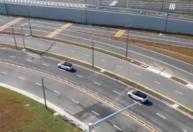 發(fā)展駛入“快車道” 中國正引領構建全球智能網聯汽車標準體系