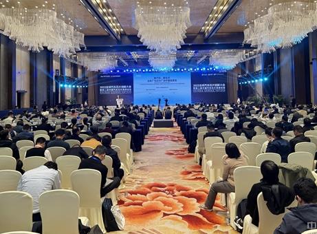 推動(dòng)產(chǎn)業(yè)融合創(chuàng)新，2023全球汽車芯片創(chuàng)新大會(huì)舉行