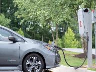 首個(gè)車(chē)網(wǎng)互動(dòng)政策發(fā)布：能源車(chē)反向充電真能躺賺？