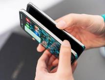 2023年全年中國折疊屏手機(jī)市場出貨量約700.7萬臺，同比增長114.5%