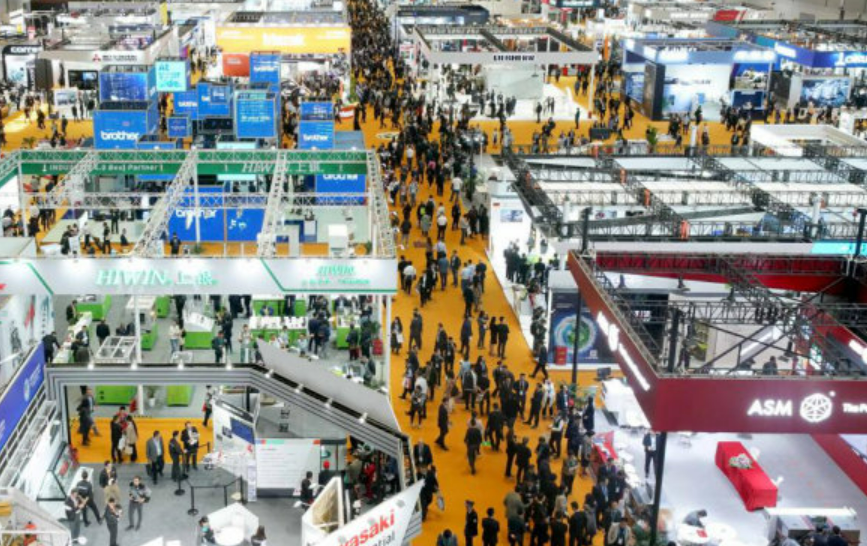 跨國(guó)公司熱議中國(guó)兩會(huì) 在更加開(kāi)放的中國(guó)市場(chǎng)擁抱機(jī)遇