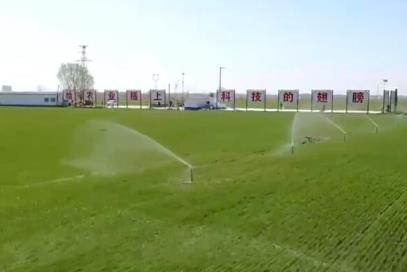 智慧“春雨”潤(rùn)大地、“花果經(jīng)濟(jì)”顯生機(jī) 希望的田野涌動(dòng)澎湃活力