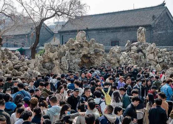 清明節(jié)假期國內(nèi)旅游出游1.19億人次 國內(nèi)游客出游花費(fèi)539.5億元