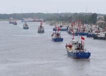 中國首個海區(qū)漁船推薦航路公布實(shí)施 推進(jìn)“商漁共治”