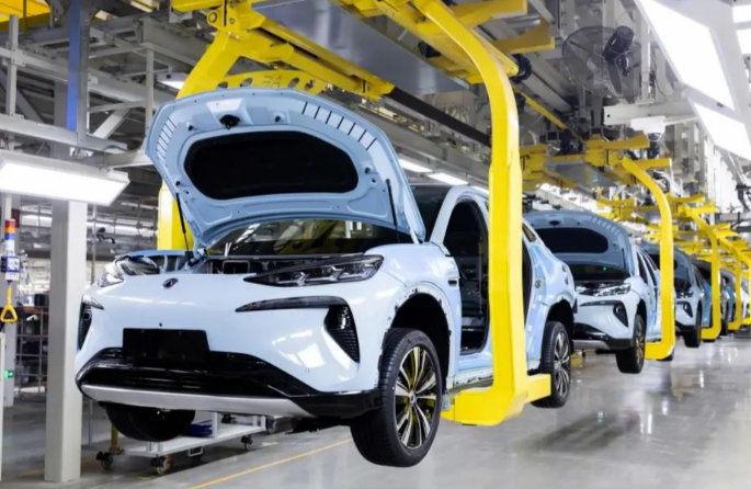 修煉內(nèi)功 中國(guó)新能源汽車(chē)“逆風(fēng)”而上